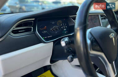 Лифтбек Tesla Model S 2018 в 