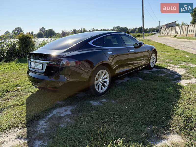 Лифтбек Tesla Model S 2018 в Березане фото 27 Лифтбек Tesla Model S 2018 в Березане