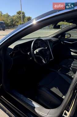 Ліфтбек Tesla Model S 2017 в 