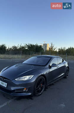 Tesla Model S 2015 Tesla Model S 2015