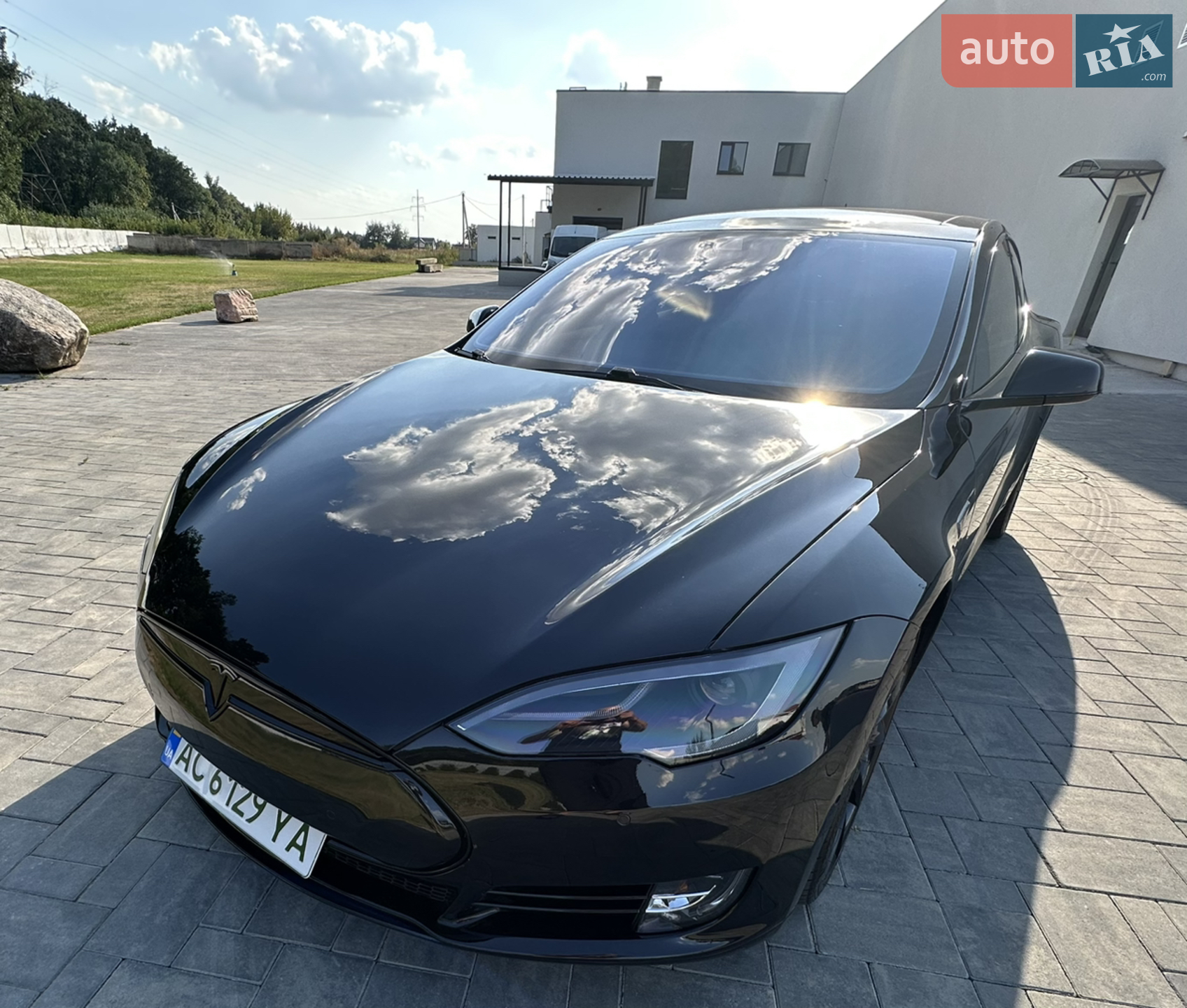 2016 Tesla Model S - мініатюра 11