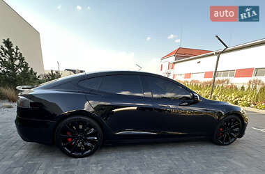 Ліфтбек Tesla Model S 2016 в 