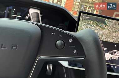Лифтбек Tesla Model S 2024 в 