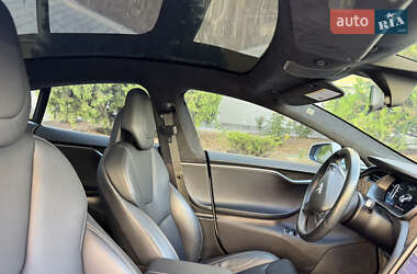 Лифтбек Tesla Model S 2019 в 
