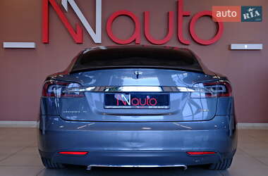 Ліфтбек Tesla Model S 2013 в 
