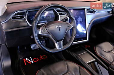 Ліфтбек Tesla Model S 2013 в 