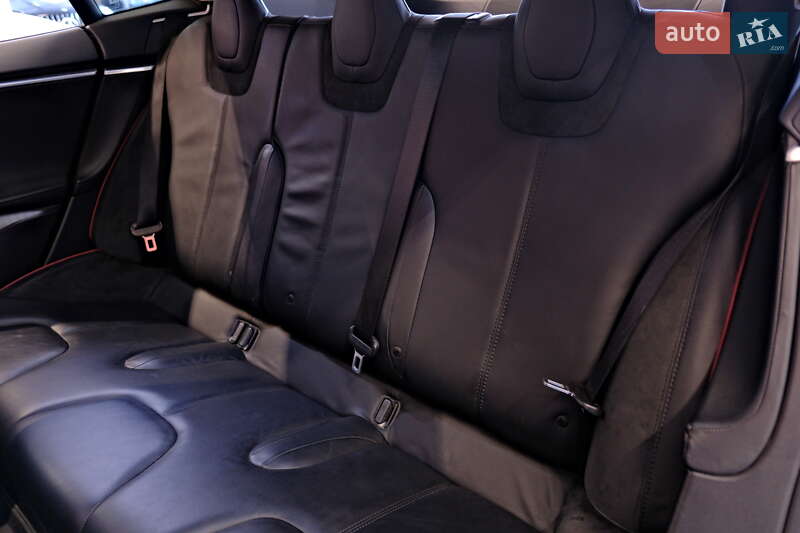 Лифтбек Tesla Model S 2013 в Одессе фото 32 Лифтбек Tesla Model S 2013 в Одессе