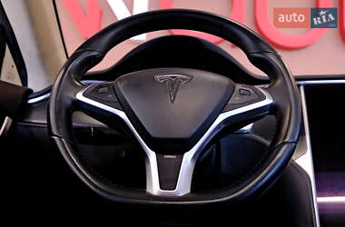 Ліфтбек Tesla Model S 2013 в 
