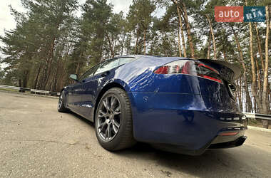 Лифтбек Tesla Model S 2022 в 