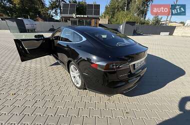 Ліфтбек Tesla Model S 2015 в 