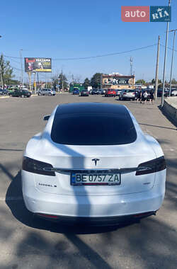 Ліфтбек Tesla Model S 2016 в 