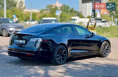 Лифтбек Tesla Model S 2022 в 