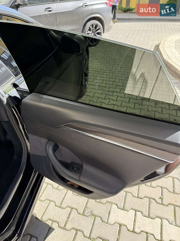 Лифтбек Tesla Model S 2021 в Ивано-Франковске фото 26 Лифтбек Tesla Model S 2021 в Ивано-Франковске