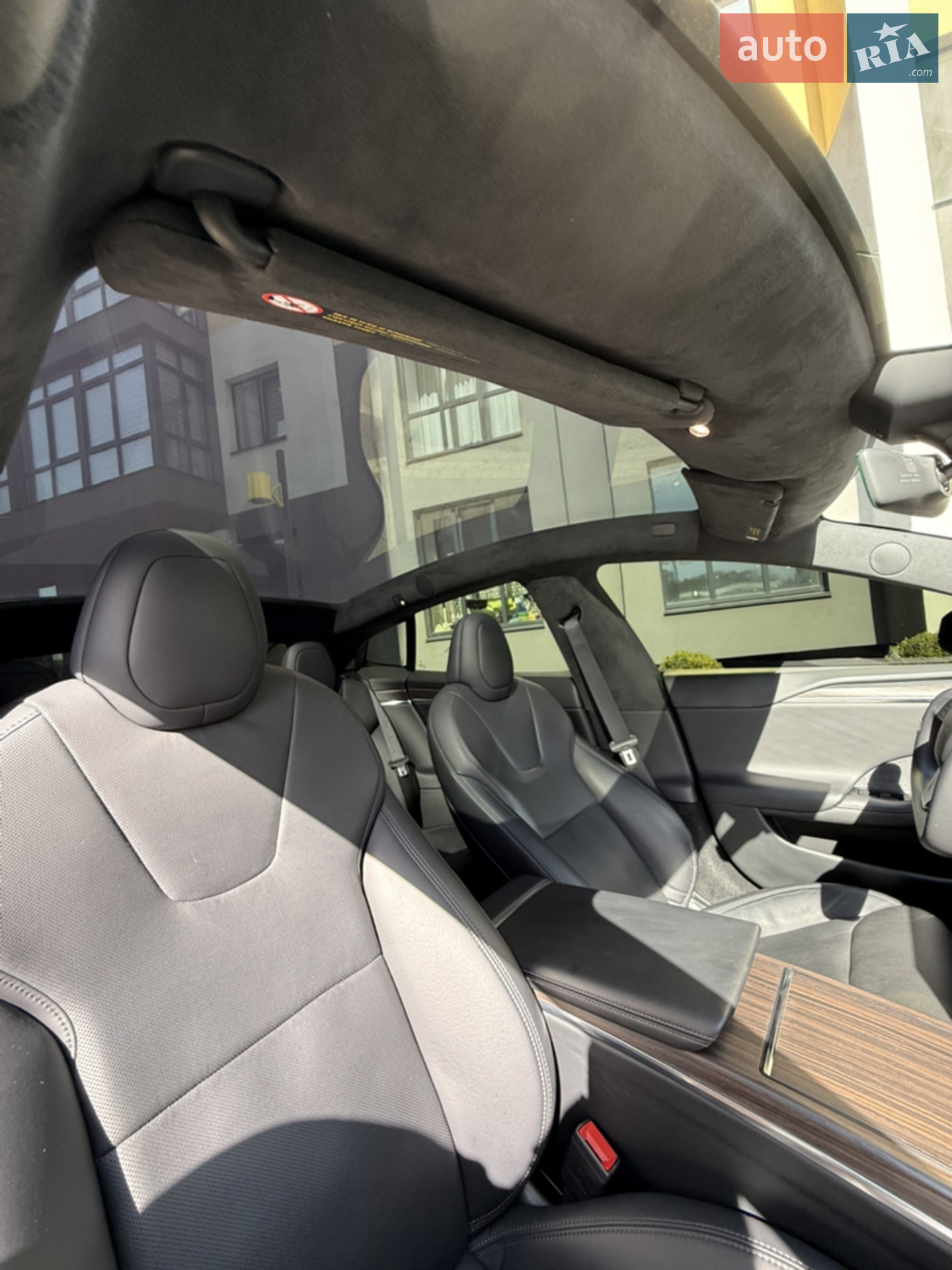 2021 Tesla Model S - мініатюра 33