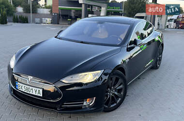 Tesla Model S 2014