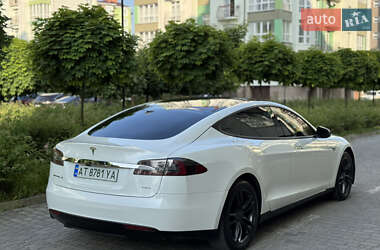 Ліфтбек Tesla Model S 2014 в 