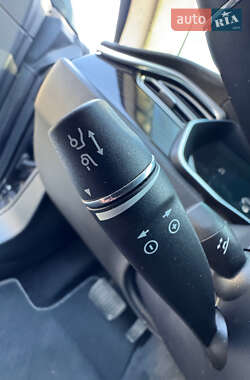Ліфтбек Tesla Model S 2017 в 