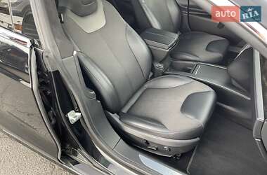 Ліфтбек Tesla Model S 2016 в 