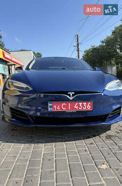 Лифтбек Tesla Model S 2016 в Тернополе