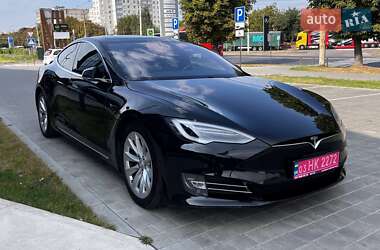 Ліфтбек Tesla Model S 2016 в 