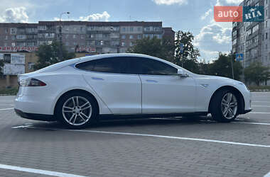 Ліфтбек Tesla Model S 2012 в 