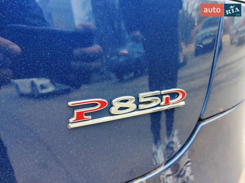 Ліфтбек Tesla Model S 2015 в Києві