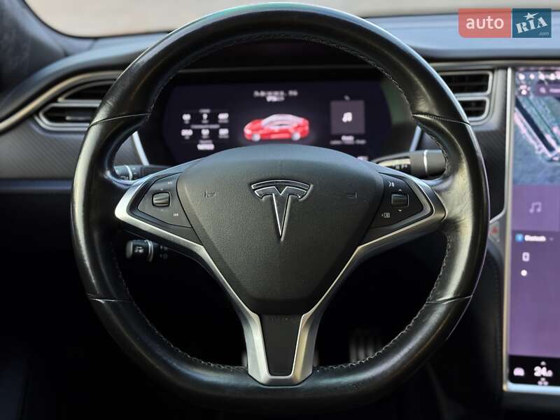 Лифтбек Tesla Model S 2017 в Днепре фото 24 Лифтбек Tesla Model S 2017 в Днепре