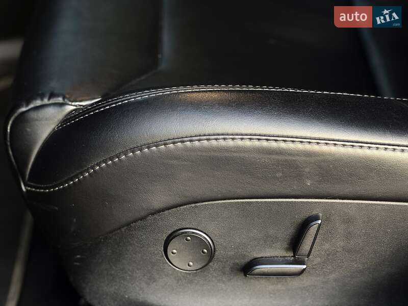 Лифтбек Tesla Model S 2017 в Днепре фото 41 Лифтбек Tesla Model S 2017 в Днепре