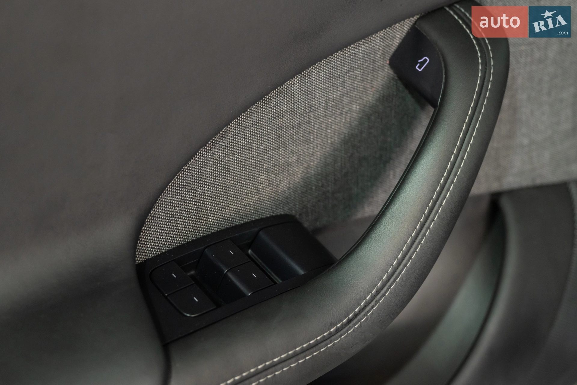 2021 Tesla Model S - мініатюра 26
