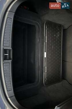 Лифтбек Tesla Model S 2013 в 