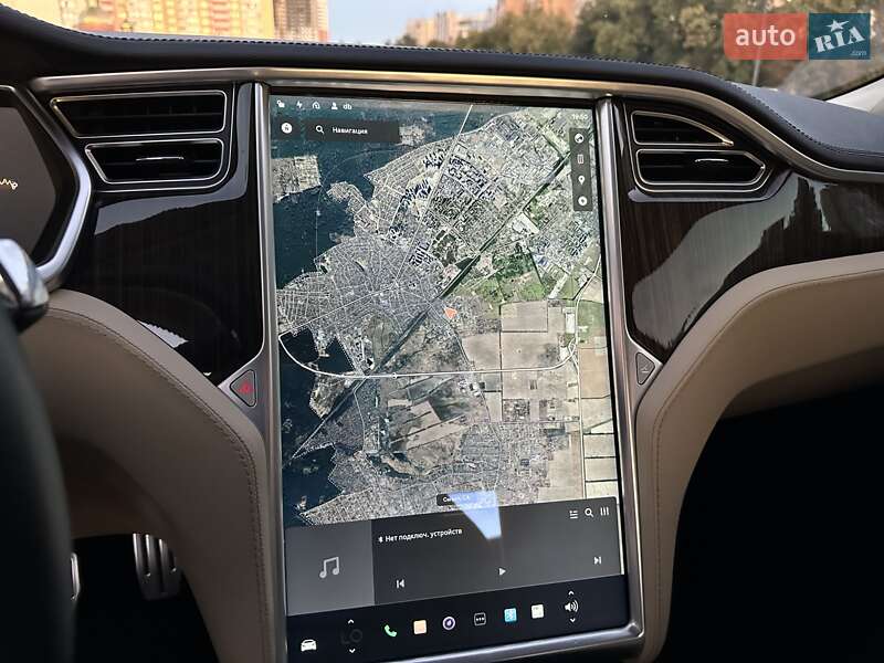 Ліфтбек Tesla Model S 2013 в Києві