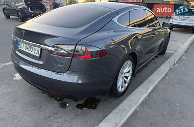 Ліфтбек Tesla Model S 2018 в 