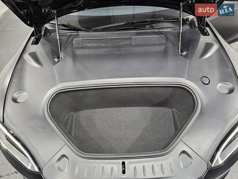 Ліфтбек Tesla Model S 2023 в Києві