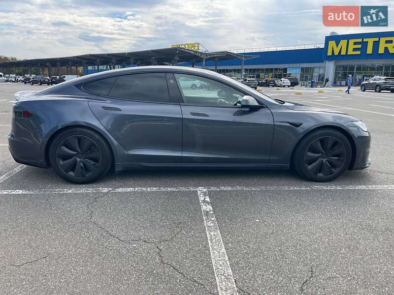 Лифтбек Tesla Model S 2021 в Киеве фото 9 Лифтбек Tesla Model S 2021 в Киеве