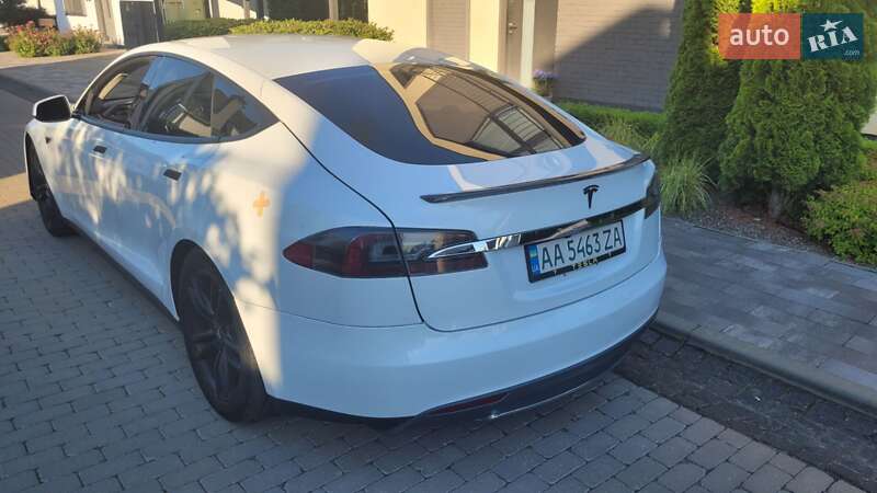 Ліфтбек Tesla Model S 2013 в Києві фото 2 Ліфтбек Tesla Model S 2013 в Києві