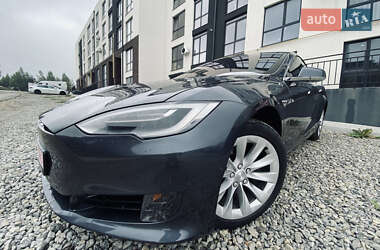 Tesla Model S 2017