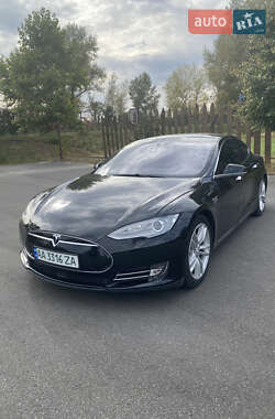 Ліфтбек Tesla Model S 2015 в 