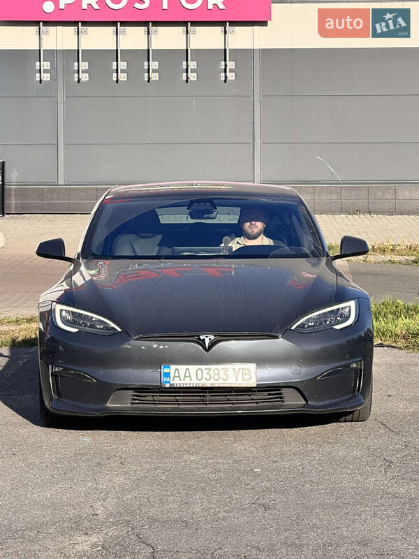 Лифтбек Tesla Model S 2021 в Киеве фото 11 Лифтбек Tesla Model S 2021 в Киеве