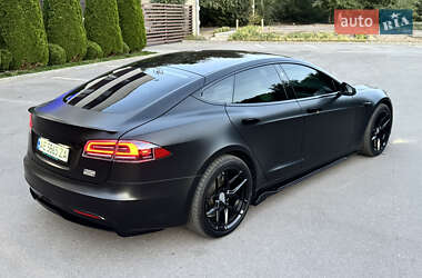 Ліфтбек Tesla Model S 2021 в 