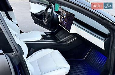 Ліфтбек Tesla Model S 2021 в 