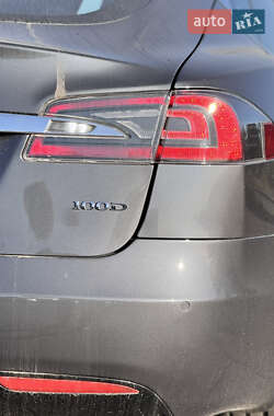 Лифтбек Tesla Model S 2018 в 