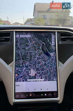 Лифтбек Tesla Model S 2013 в Ивано-Франковске