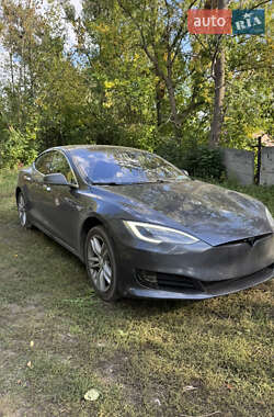Tesla Model S 2016 Tesla Model S 2016