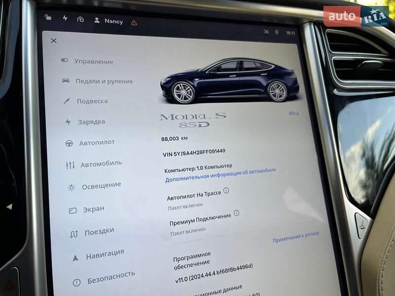Ліфтбек Tesla Model S 2015 в Харкові