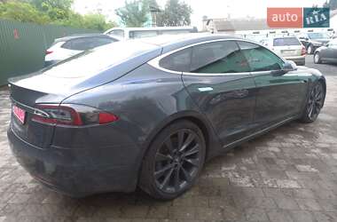 Лифтбек Tesla Model S 2018 в 