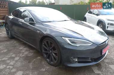 Лифтбек Tesla Model S 2018 в Шептицькому