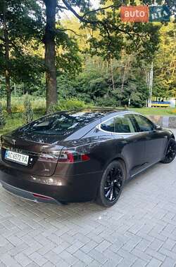 Tesla Model S 2013