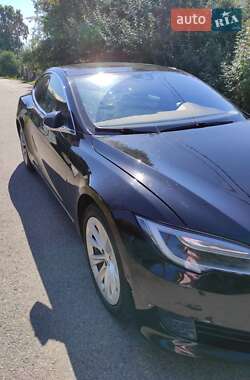Ліфтбек Tesla Model S 2016 в 
