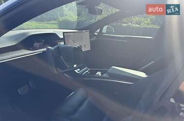 Лифтбек Tesla Model S 2022 в 