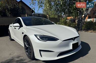 Лифтбек Tesla Model S 2022 в 